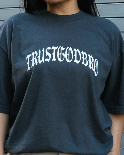 TRUST PREMIUM MOCK NECK TEE